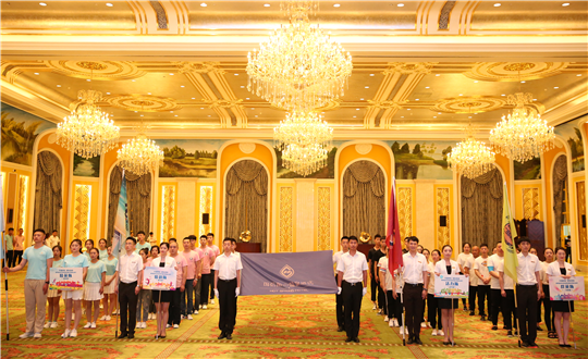 14.酒店公司进行第四届趣味活动会_副本.png