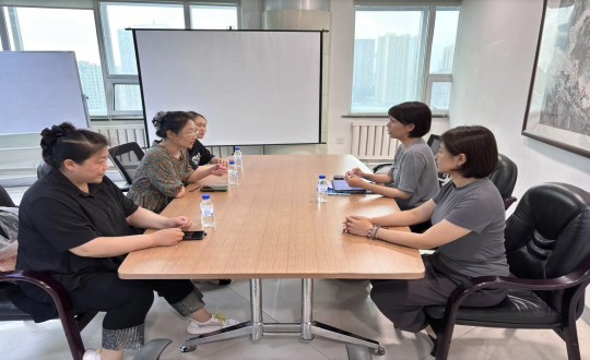 1.解总欢迎区总工会王海燕教员一行_副本.jpg