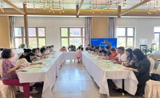 4.南山运营公司结合云顶集团3118南山烘焙社群线下活动_副本.jpg